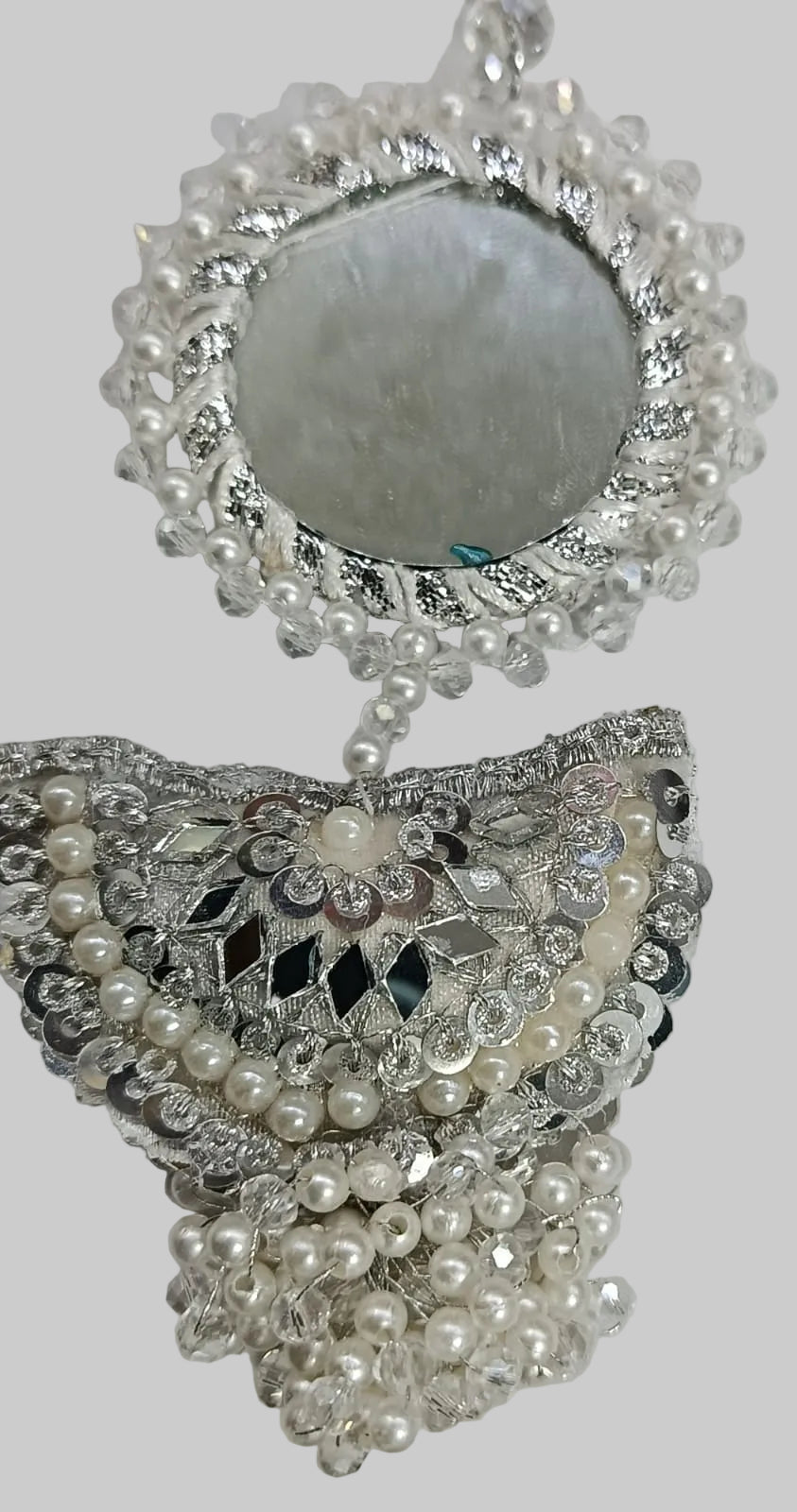 Pack of 4 Fancy Tessal With Mirror. Tessals are available in 2 colours.