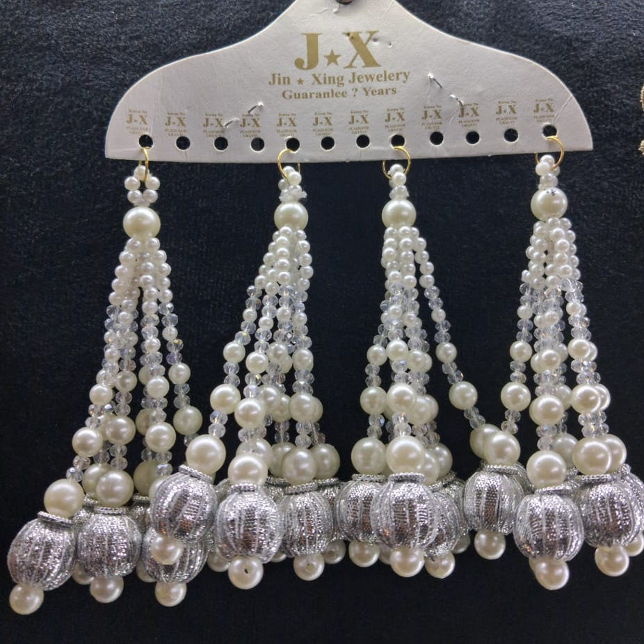 Pack of 4 Fancy Pearl Tesal. Availaible in 2 colours