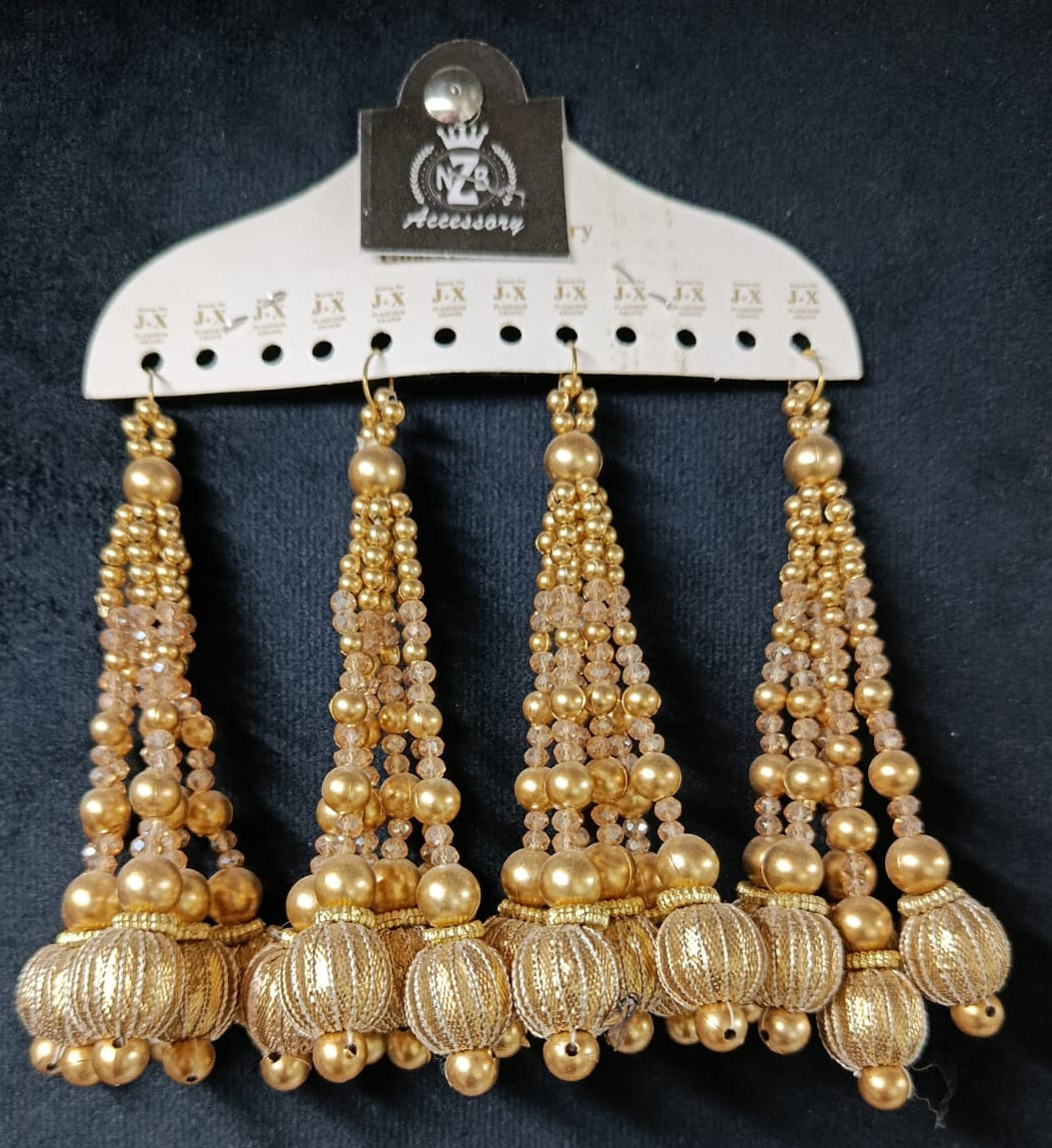Pack of 4 Fancy Pearl Tesal. Availaible in 3 colours.